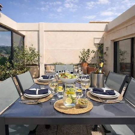 Terrasse Azur, Grand 4 Pers, Grande Terrasse Proche *